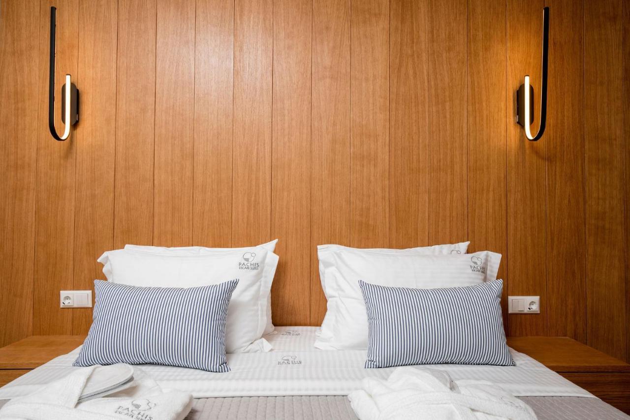 Pachis Escape Suites Екстериор снимка